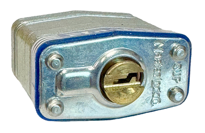 Laminated Steel Padlock Universal Pin Uncoded Keying 1-9/16"W 3/4"SC Calgary 4
